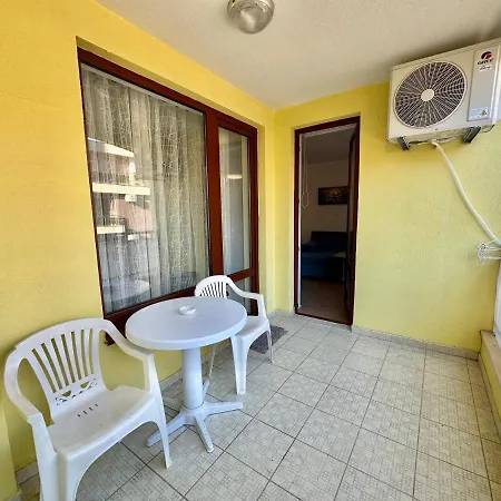 двухкомнатный Apartment